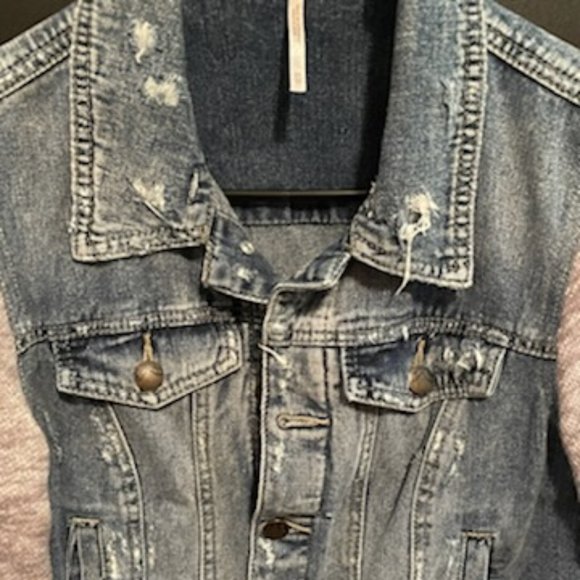 Free People Denim Jacket ~ removable hood - Picture 13 of 13